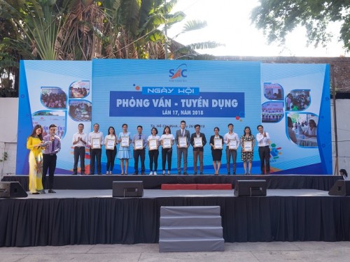 PHỎNG VẤN THỬ - THÀNH CÔNG THẬT CÙNG AN NHIÊN TẠI NGÀY HỘI