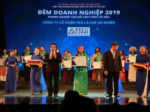 CEO Đỗ Thanh Yến Nhi: “ Nuôi nấng, phát triển thương hiệu bằng tình Mẹ”