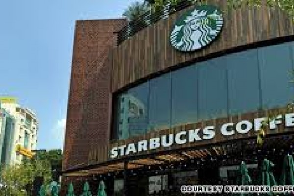 Cà phê Việt vào Starbucks, rồi sao nữa?